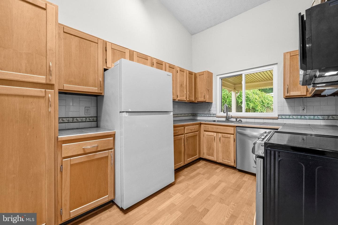 10410 Nellie White Lane photo 7