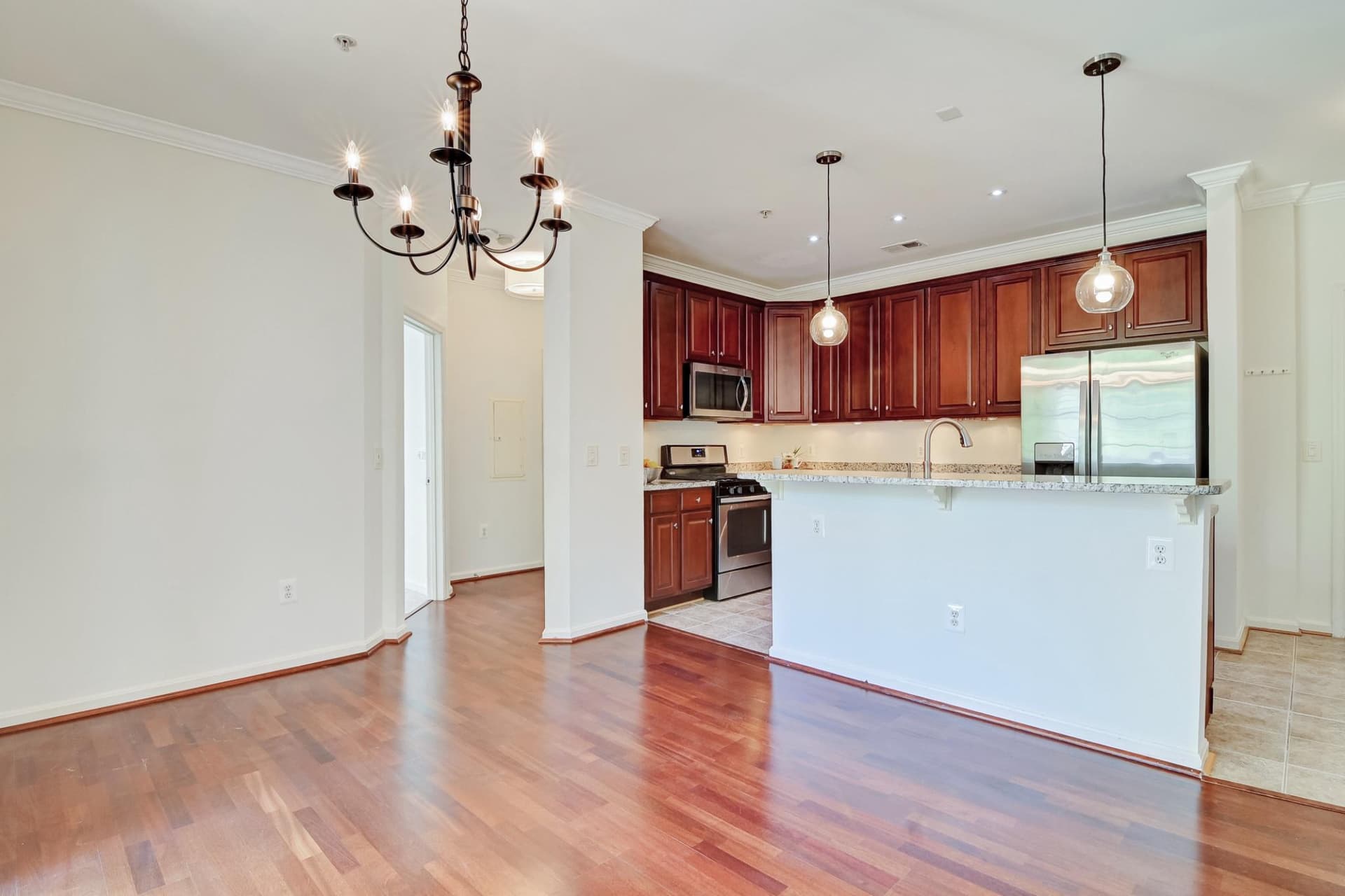 4151 Castlecary Lane #301 photo 10