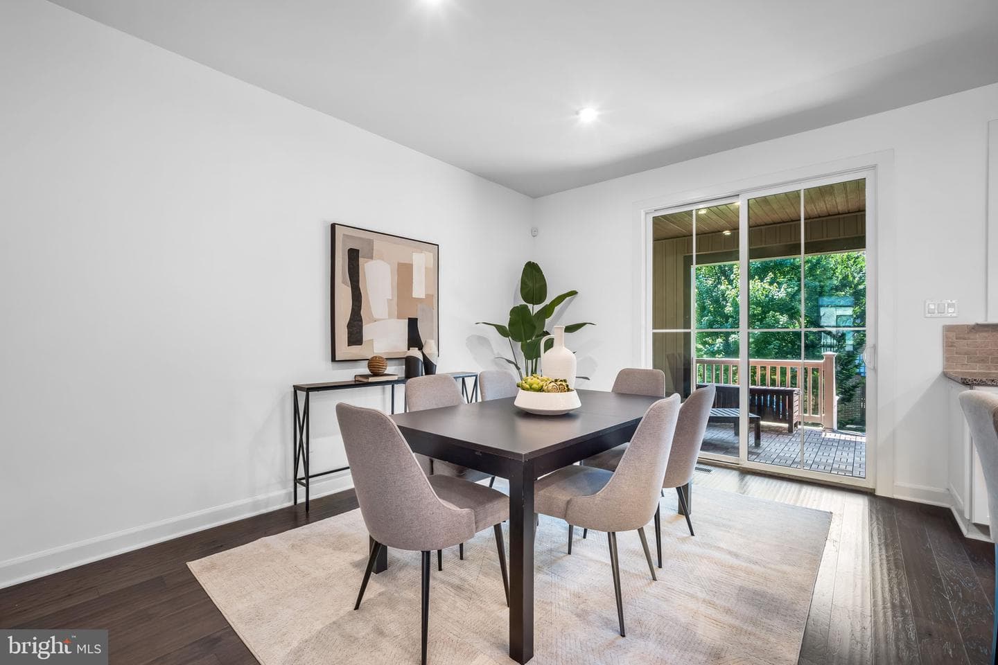 9257 Wood Violet Court photo 3