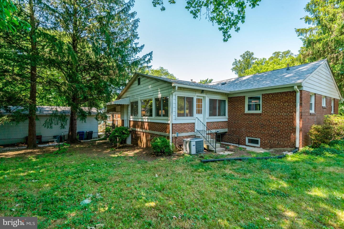 3219 Norfolk Lane photo 44