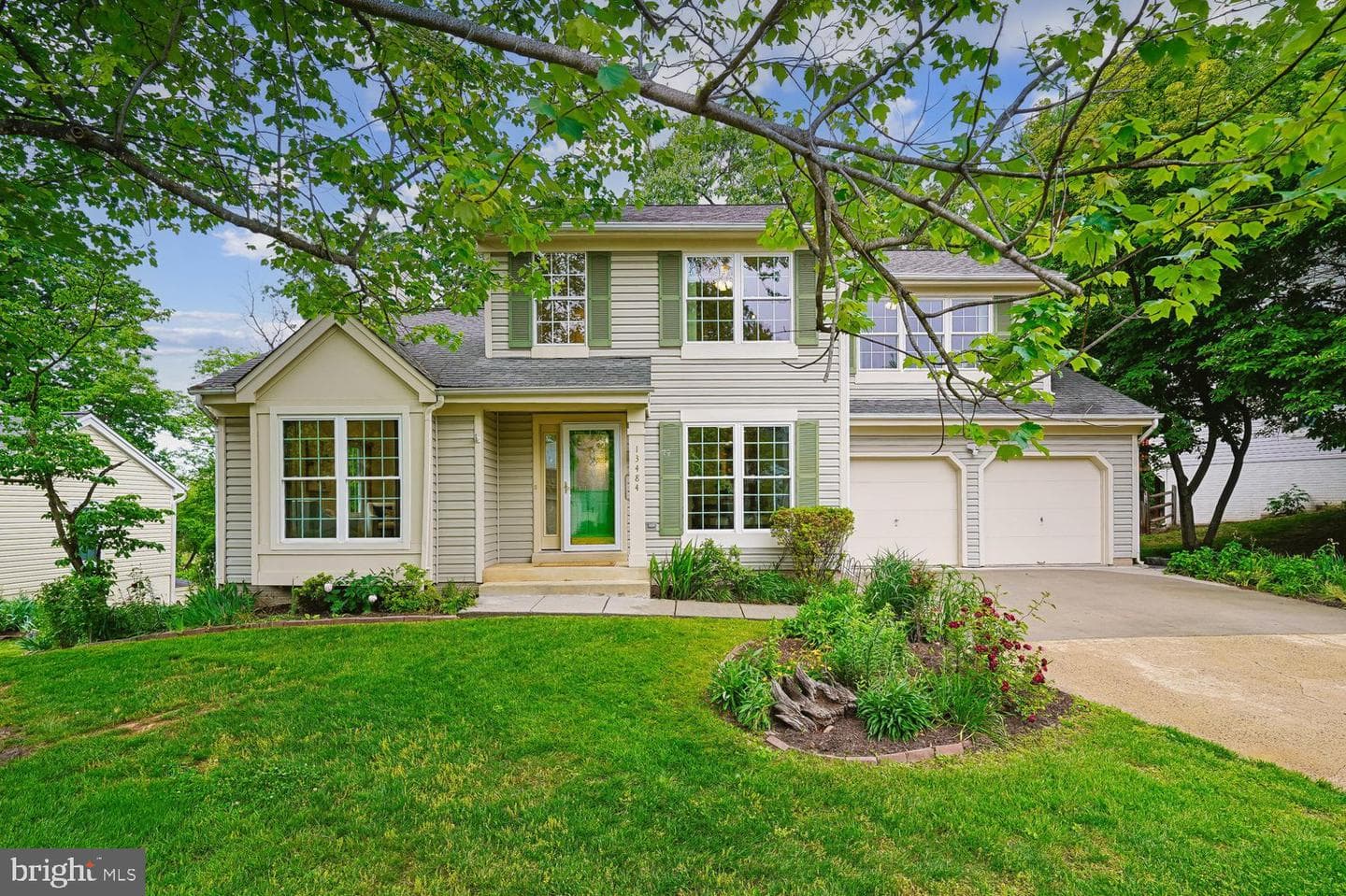 13484 Lake Shore photo 2