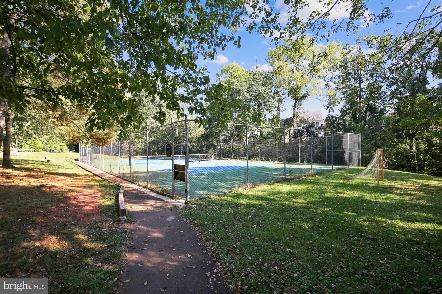 13484 Lake Shore photo 62