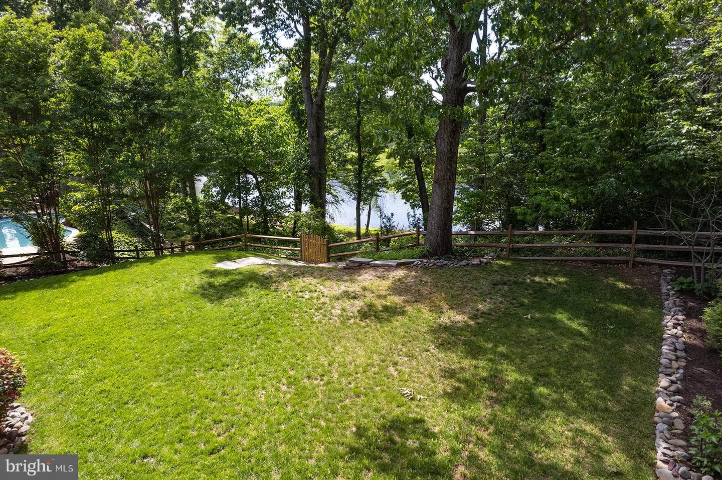 13484 Lake Shore photo 7