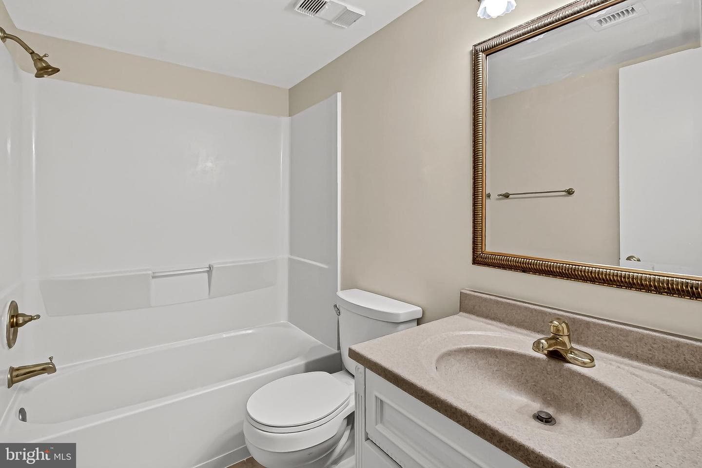 5835 Cove Landing Road #304 photo 18
