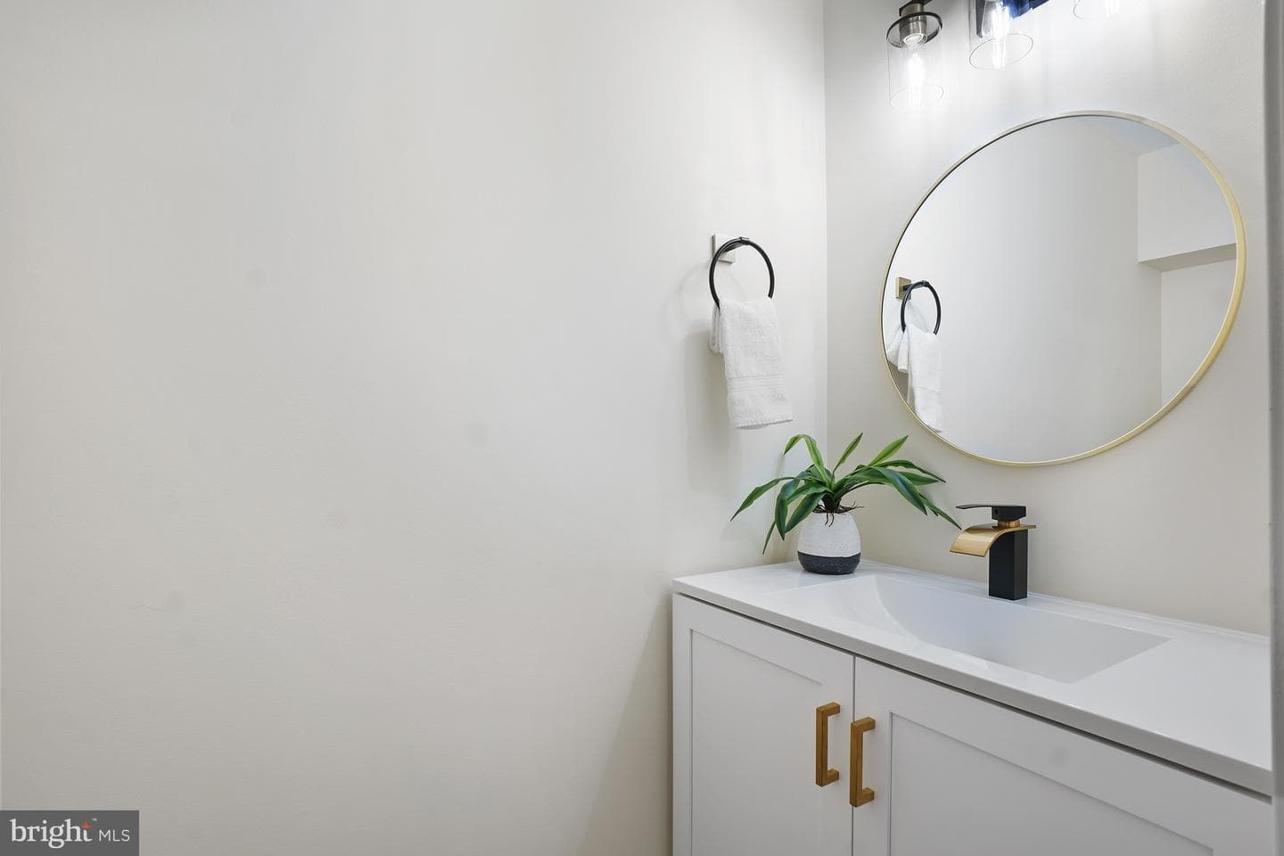 13471 Higgs Court photo 26