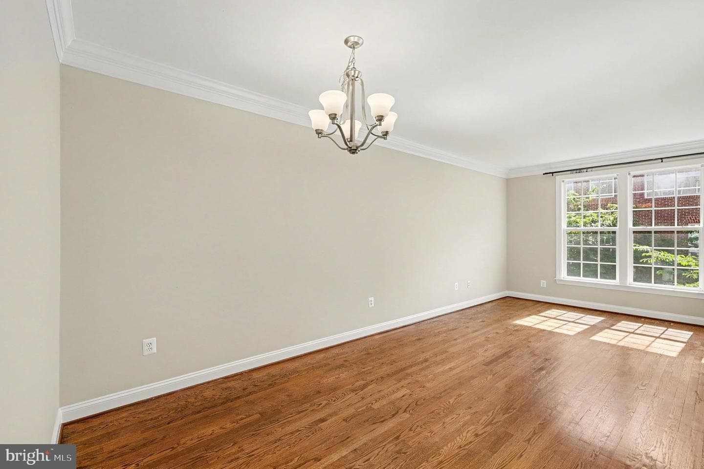 8046 Reserve Way photo 14