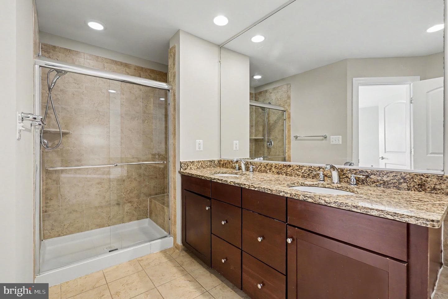 8046 Reserve Way photo 32