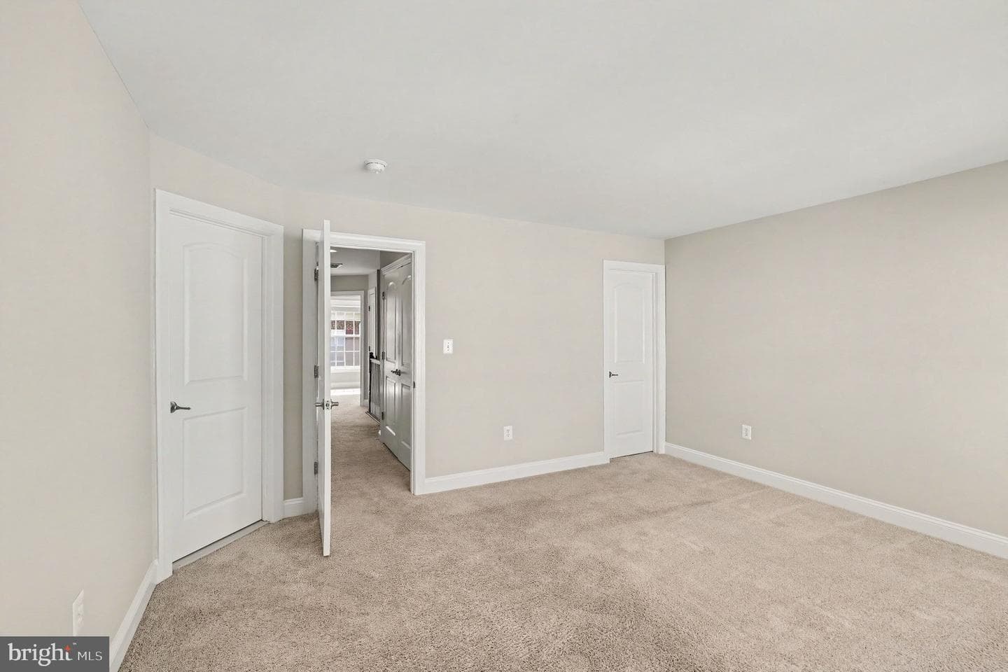 8046 Reserve Way photo 35