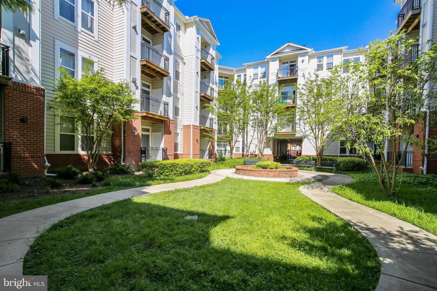 2665 Prosperity Avenue #447 photo 2