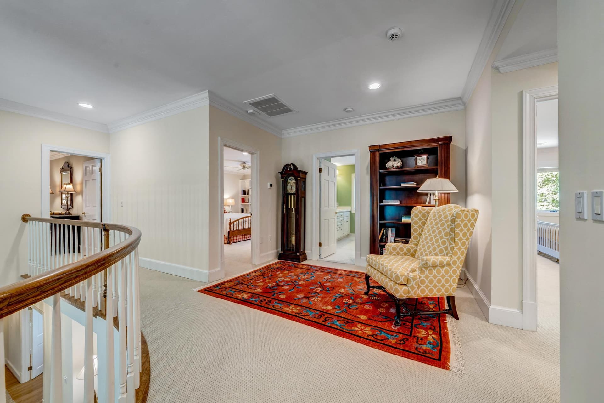 2402 Oakmont Court photo 45