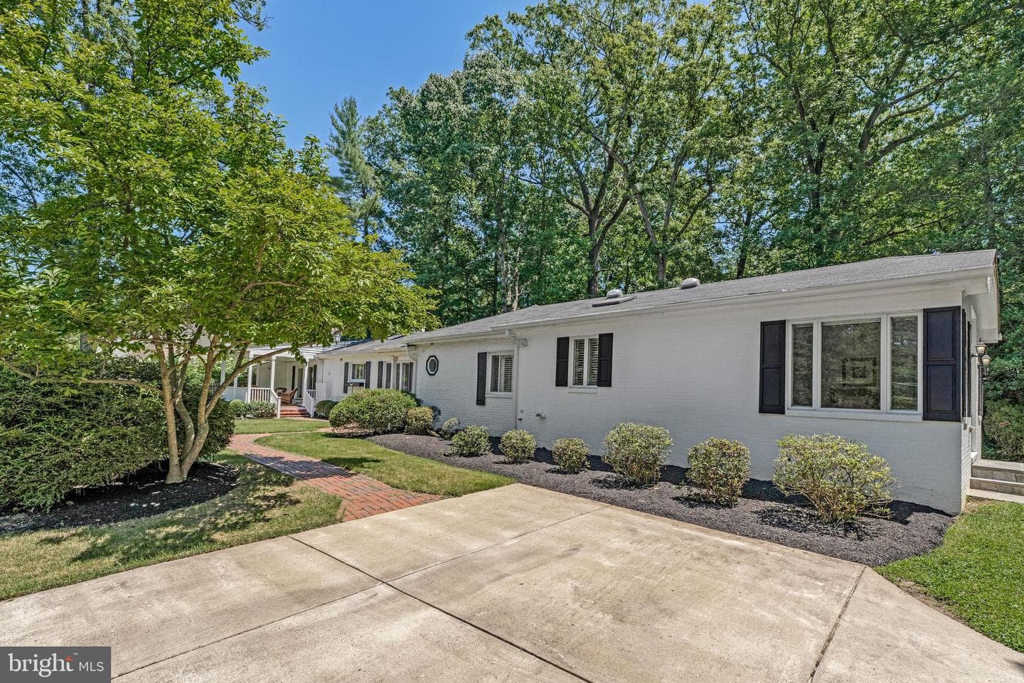 8601 Mount Zephyr Drive photo 36