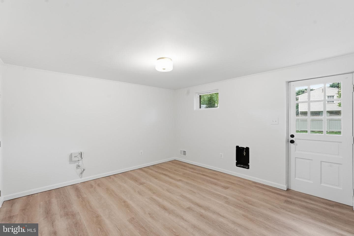 1827 Abbotsford Drive photo 36