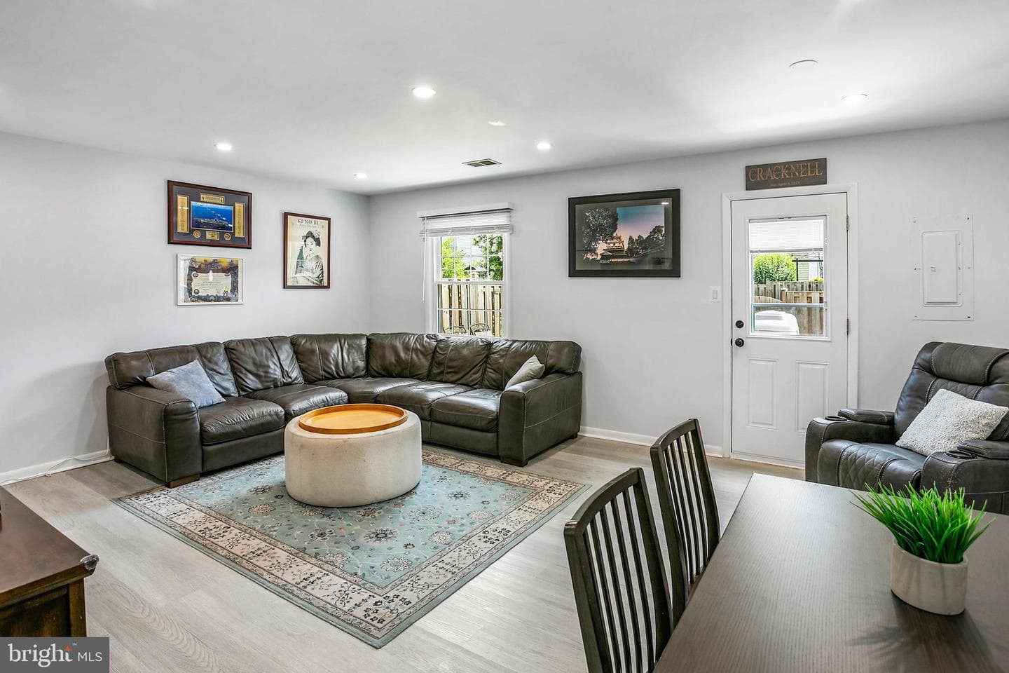 6386 Patience Court photo 3