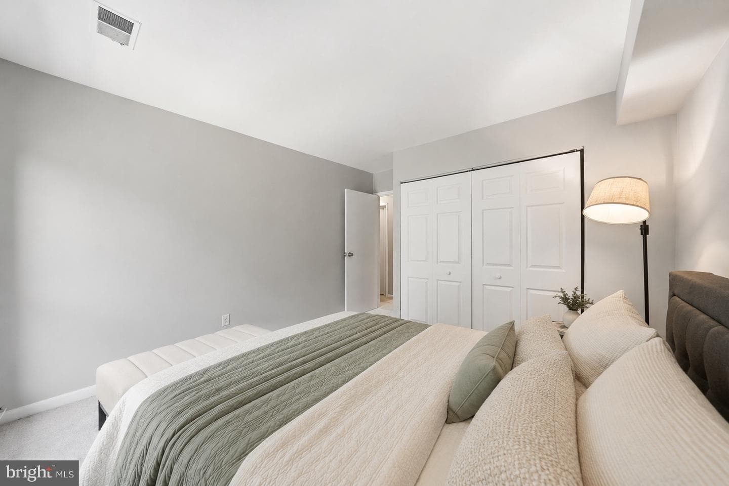 11252 Chestnut Grove Square #248 photo 16