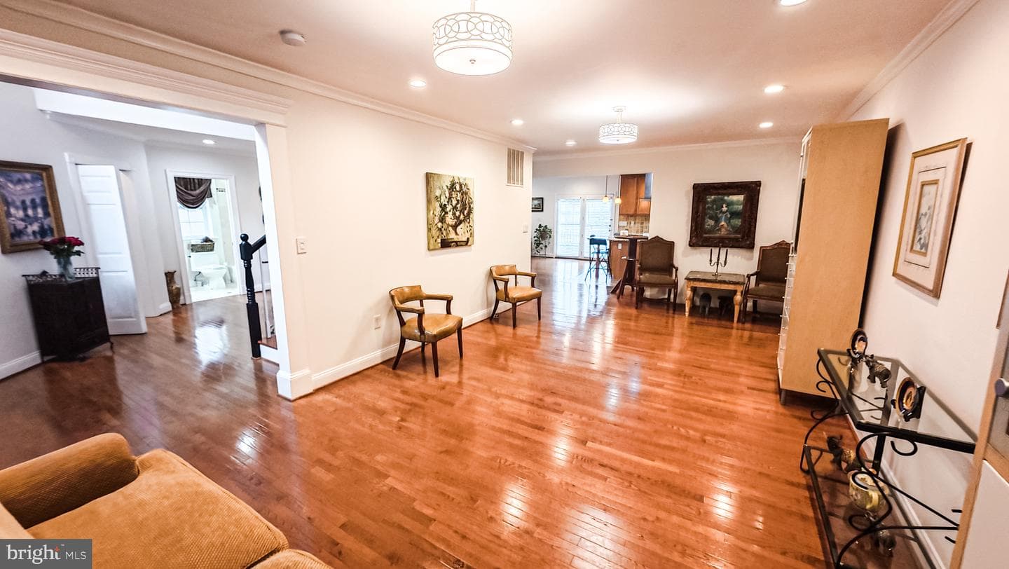 1807 Anderson Road photo 6