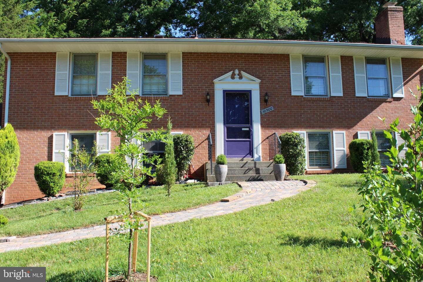10500 Linfield Street photo 3