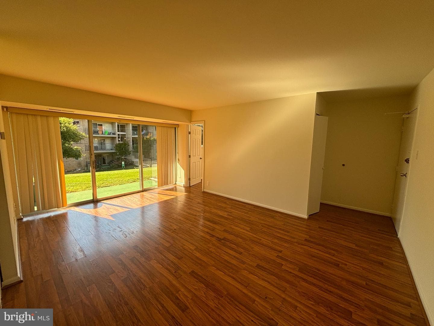 3706 N Rosser Street #t2, Alexandria