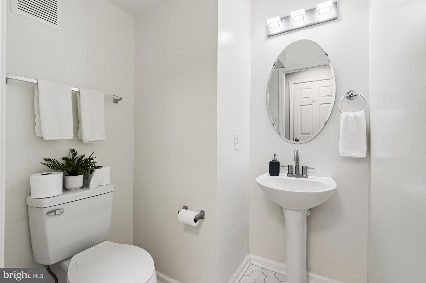 6733 Catskill Road photo 13