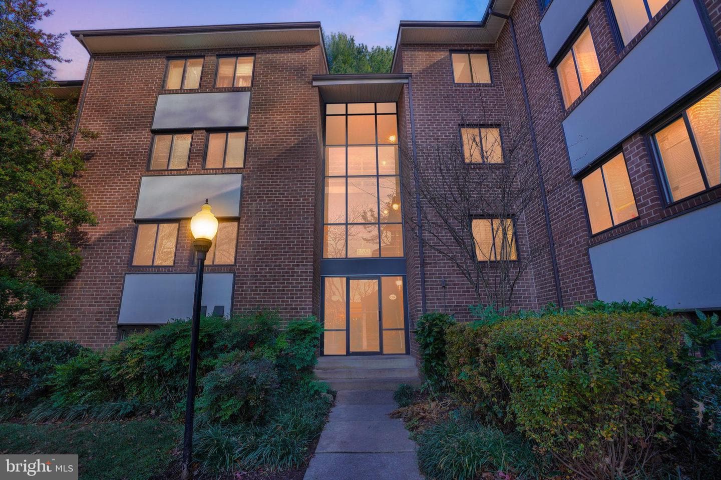 1552 Northgate Square #12b photo 15