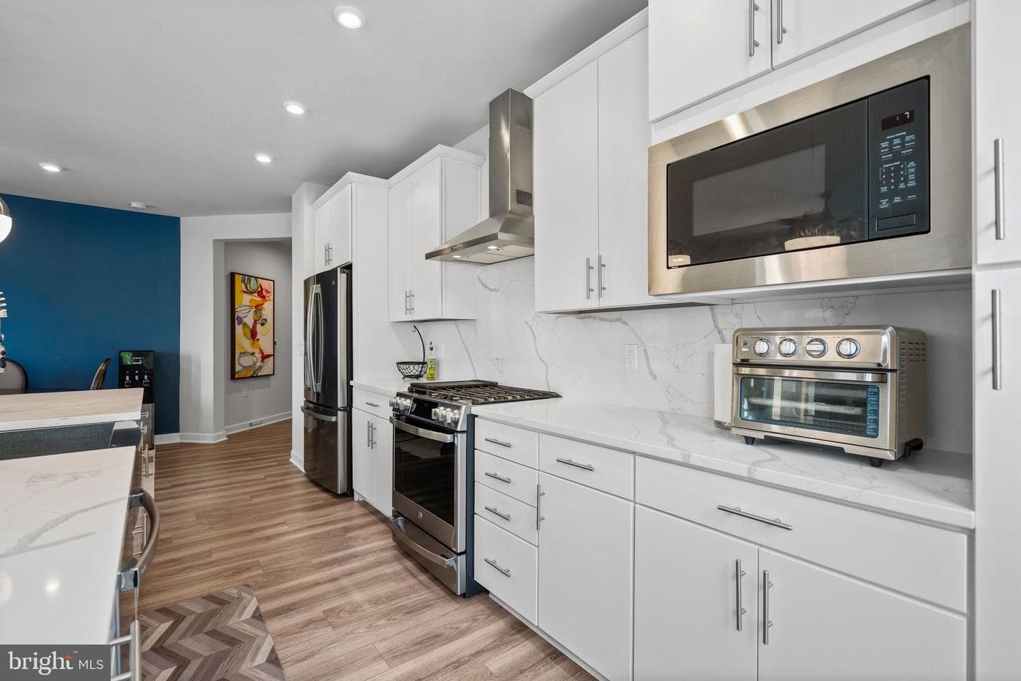3925 Fair Ridge Dr # 201 photo 27