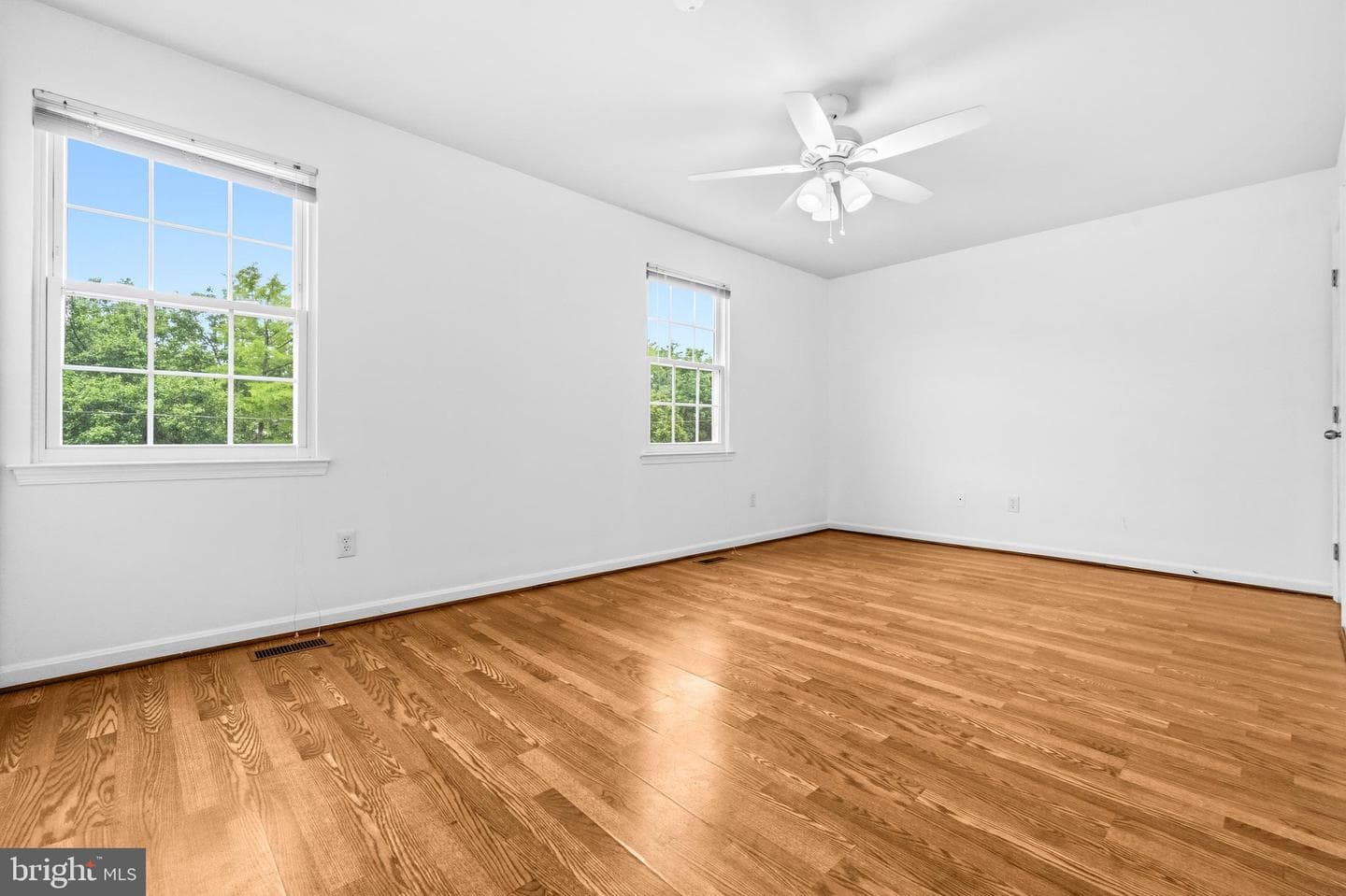6276 Alforth Avenue photo 23