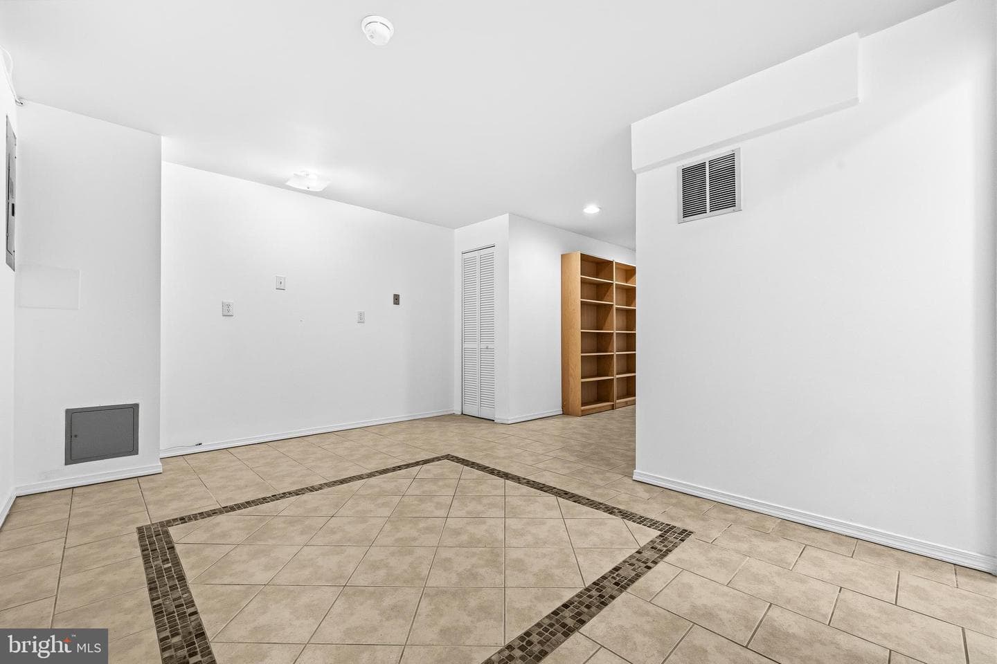 6276 Alforth Avenue photo 31