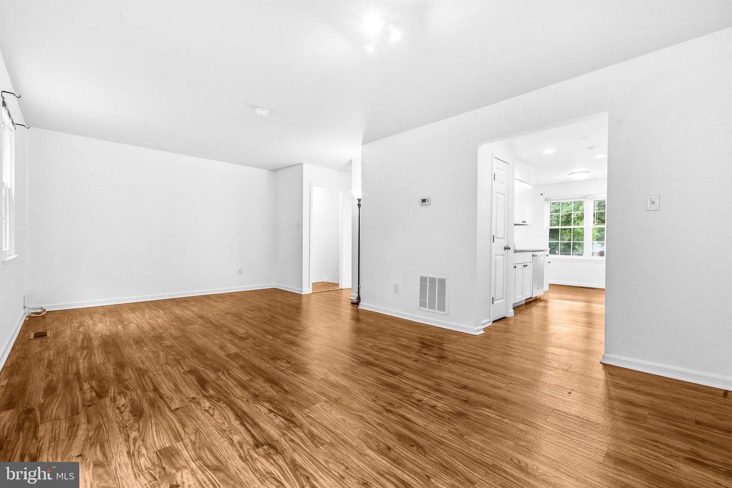 6276 Alforth Avenue photo 4