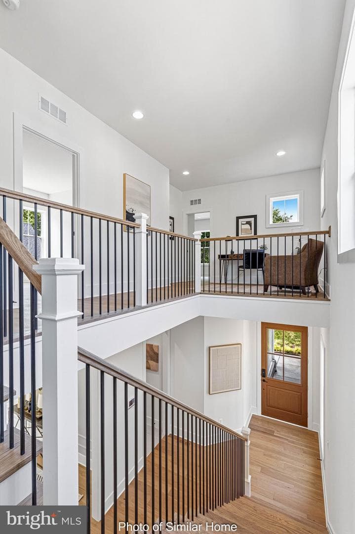 1607 Hunting Avenue photo 26