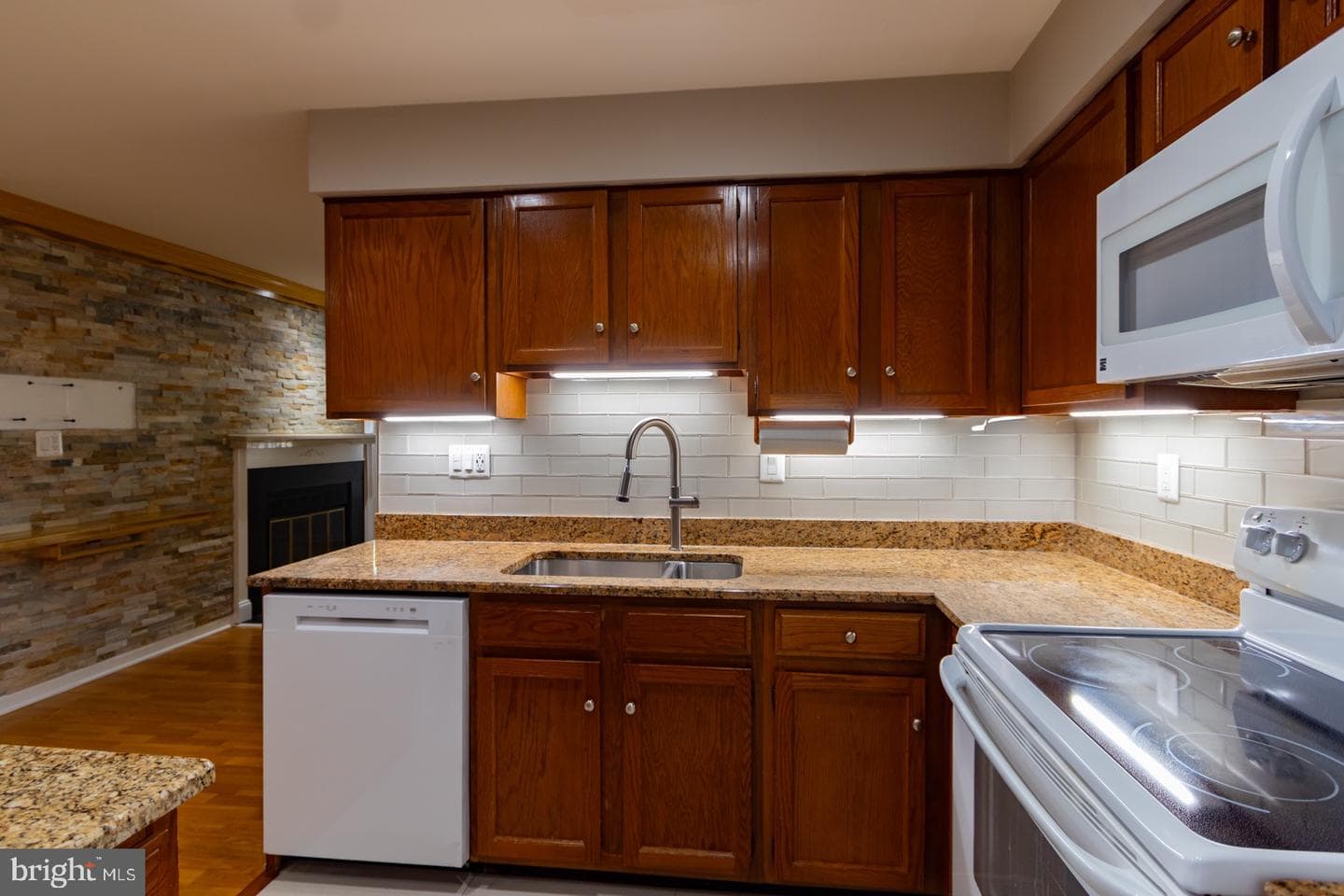10198 Ashbrooke Court #126 photo 18
