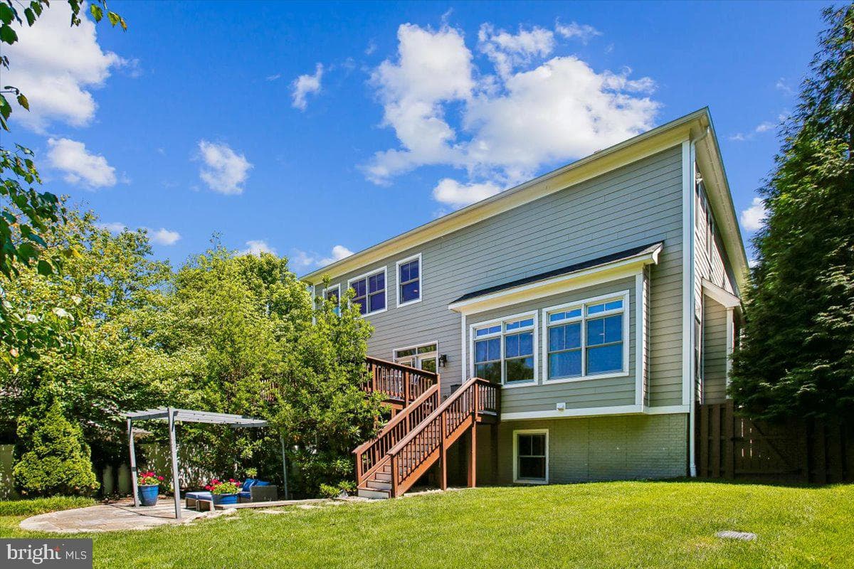 2134 Emilys Lane photo 60