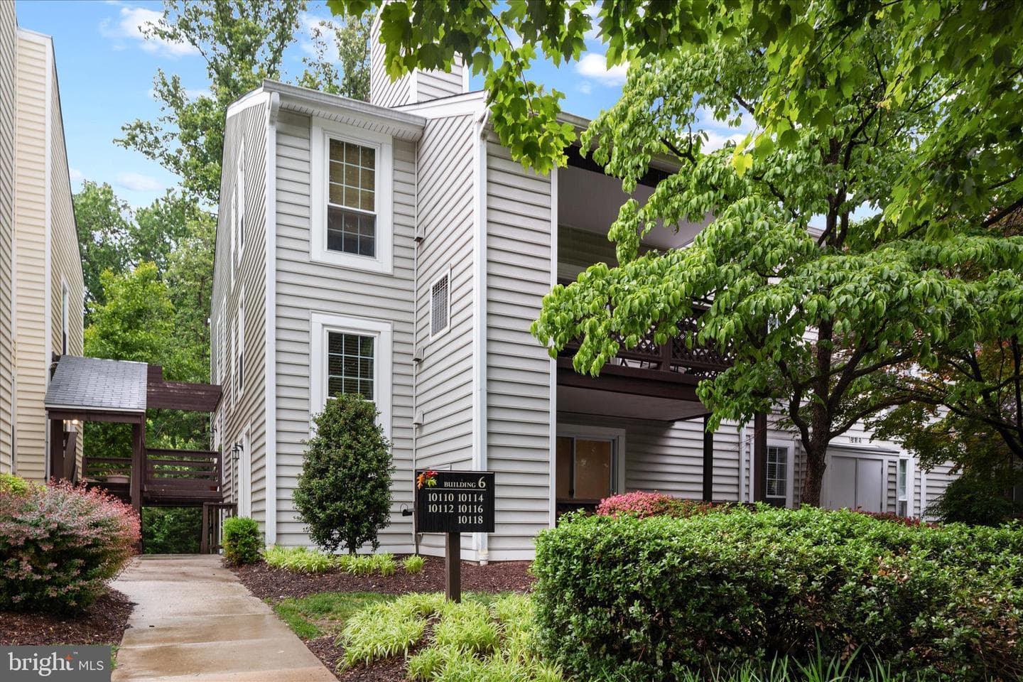 10110 Oakton Terrace Rd # 10110, Oakton