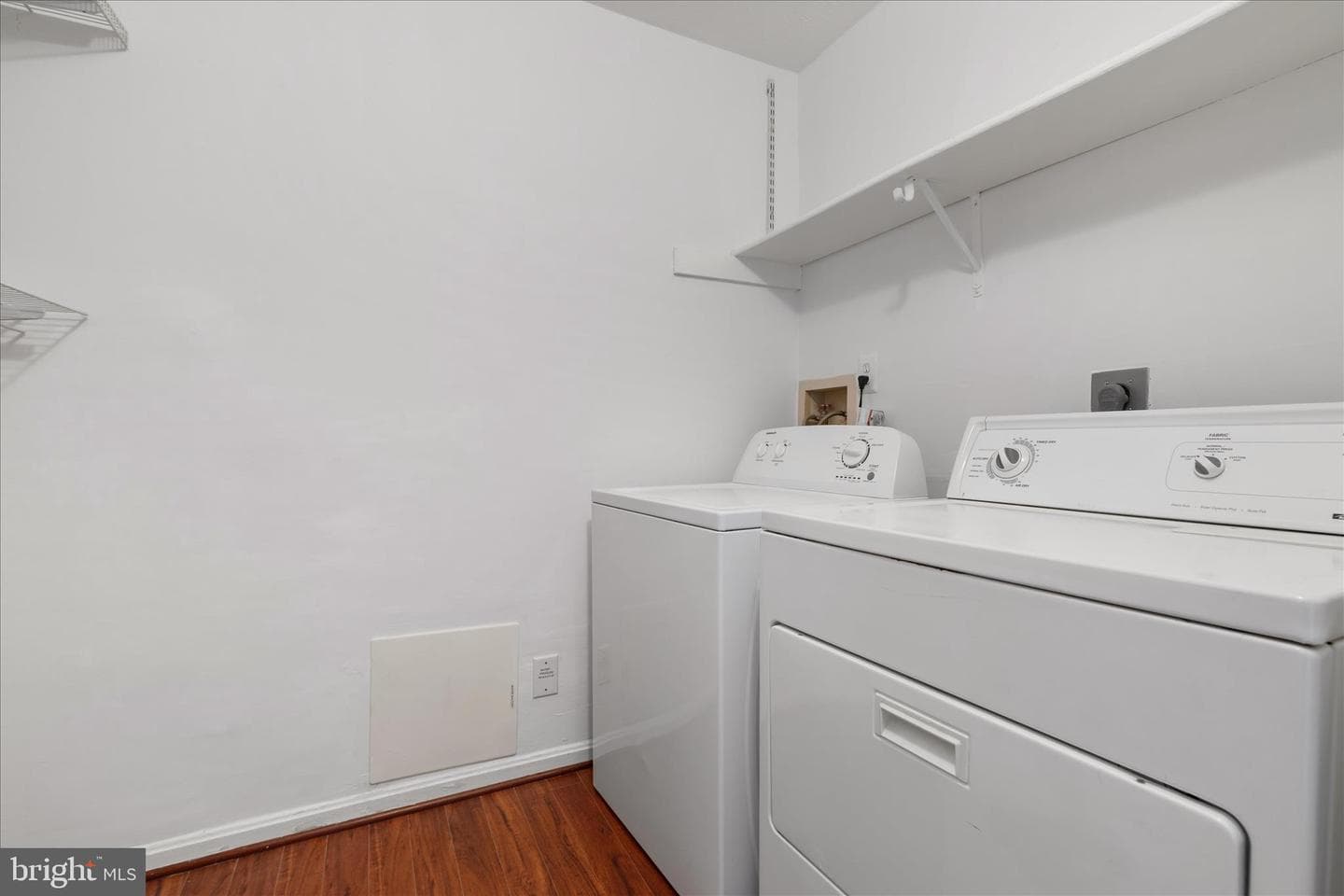 10110 Oakton Terrace Rd # 10110 photo 16