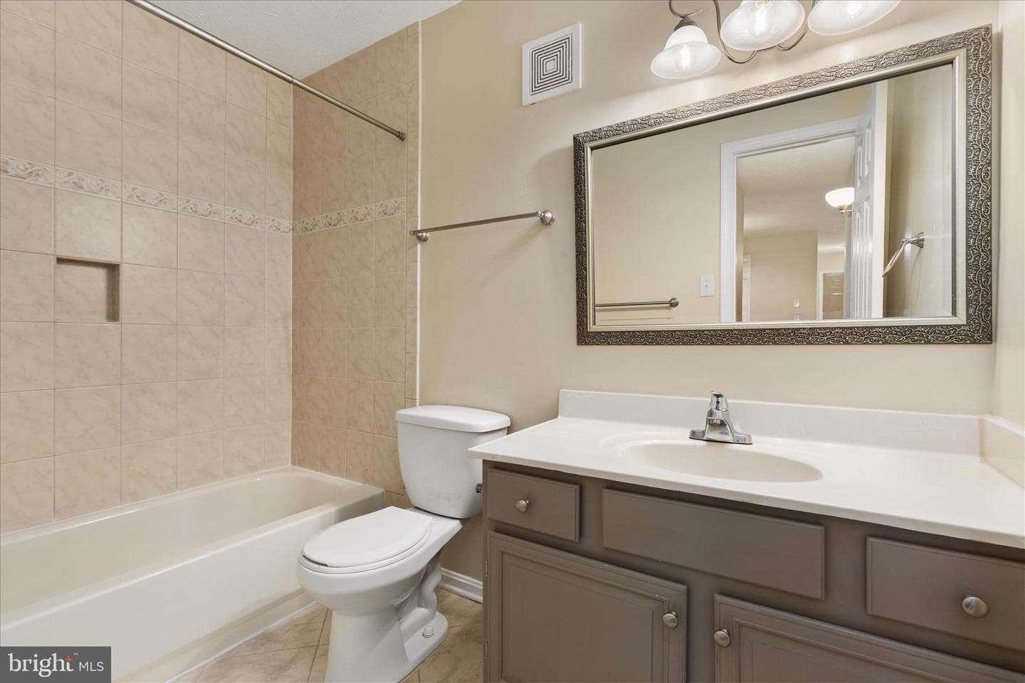 10110 Oakton Terrace Rd # 10110 photo 20