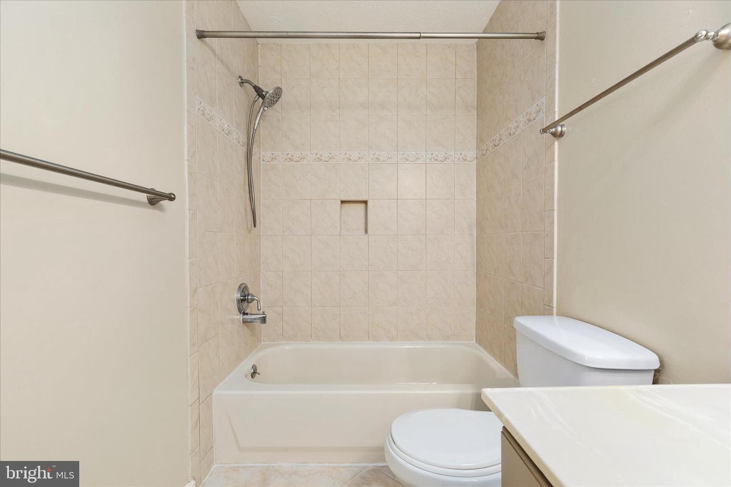 10110 Oakton Terrace Rd # 10110 photo 21