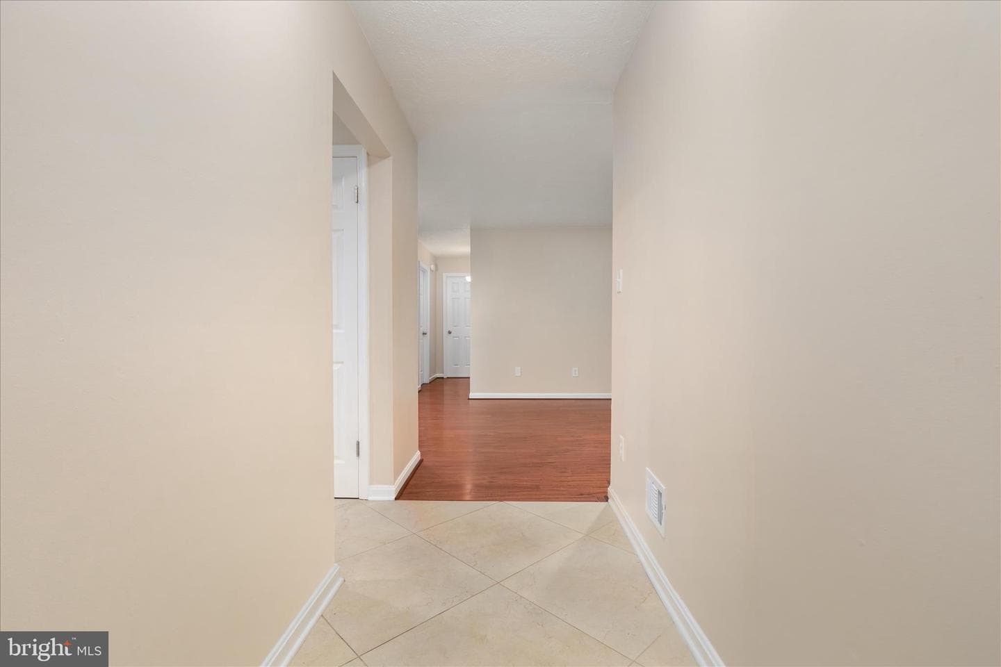 10110 Oakton Terrace Rd # 10110 photo 4