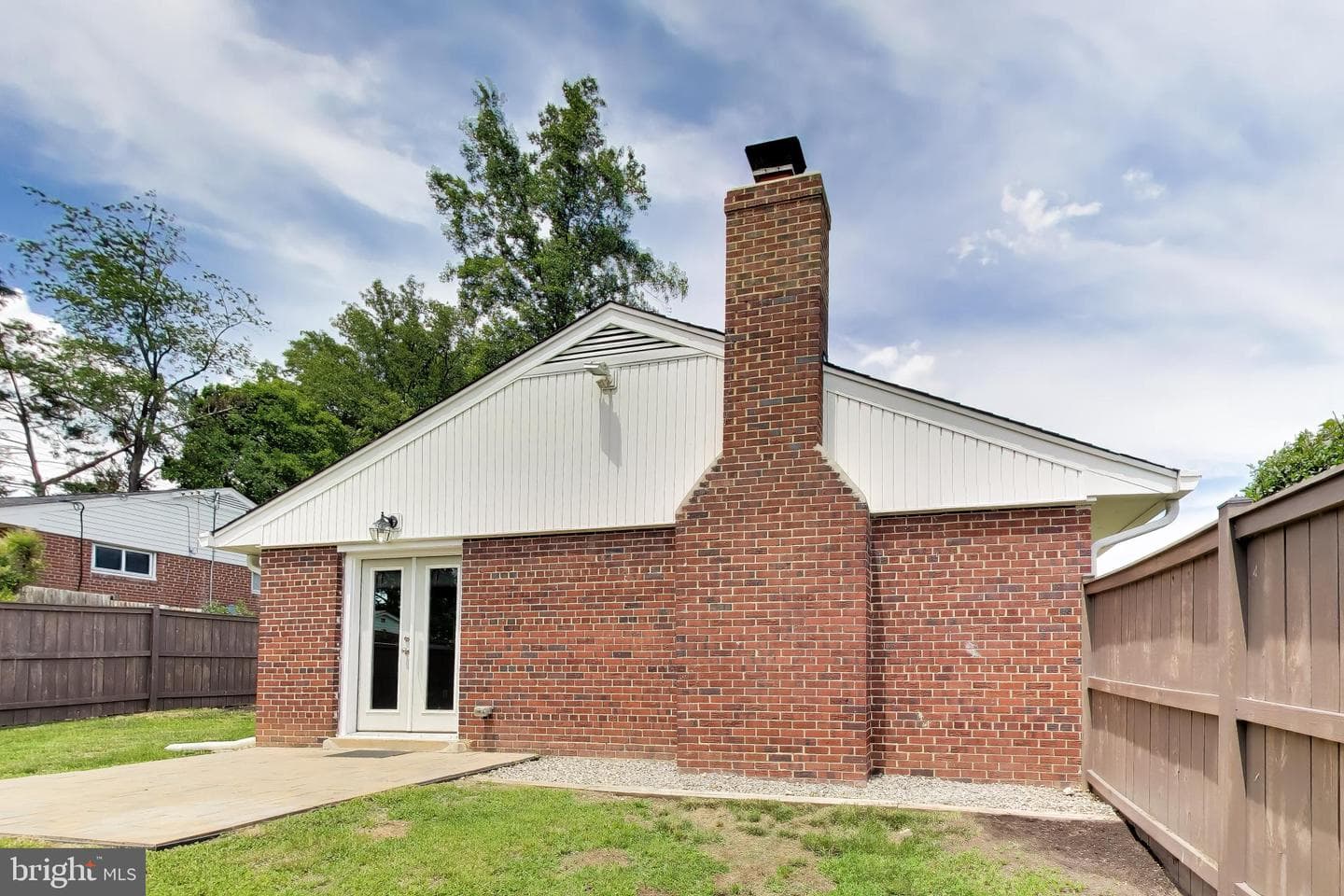 5816 Amelia Street photo 27