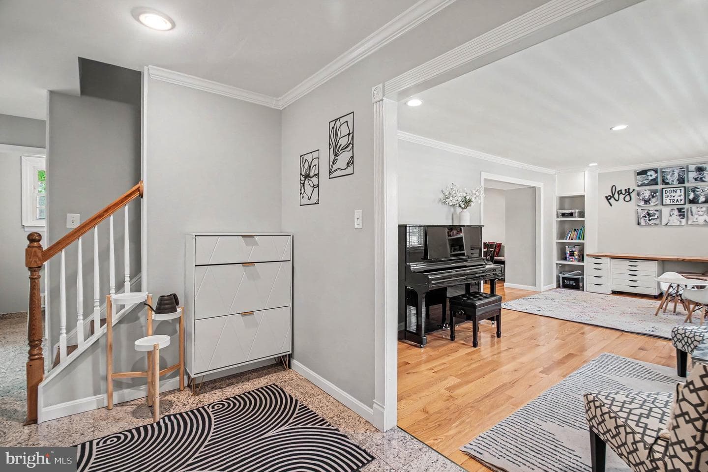 9770 Turnbuckle Drive photo 3