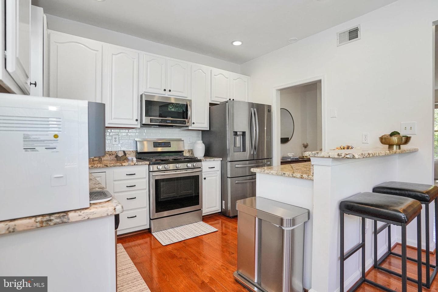 14618 Stream Pond Drive photo 21