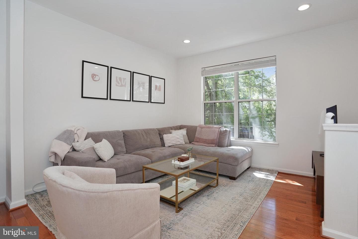 14618 Stream Pond Drive photo 6