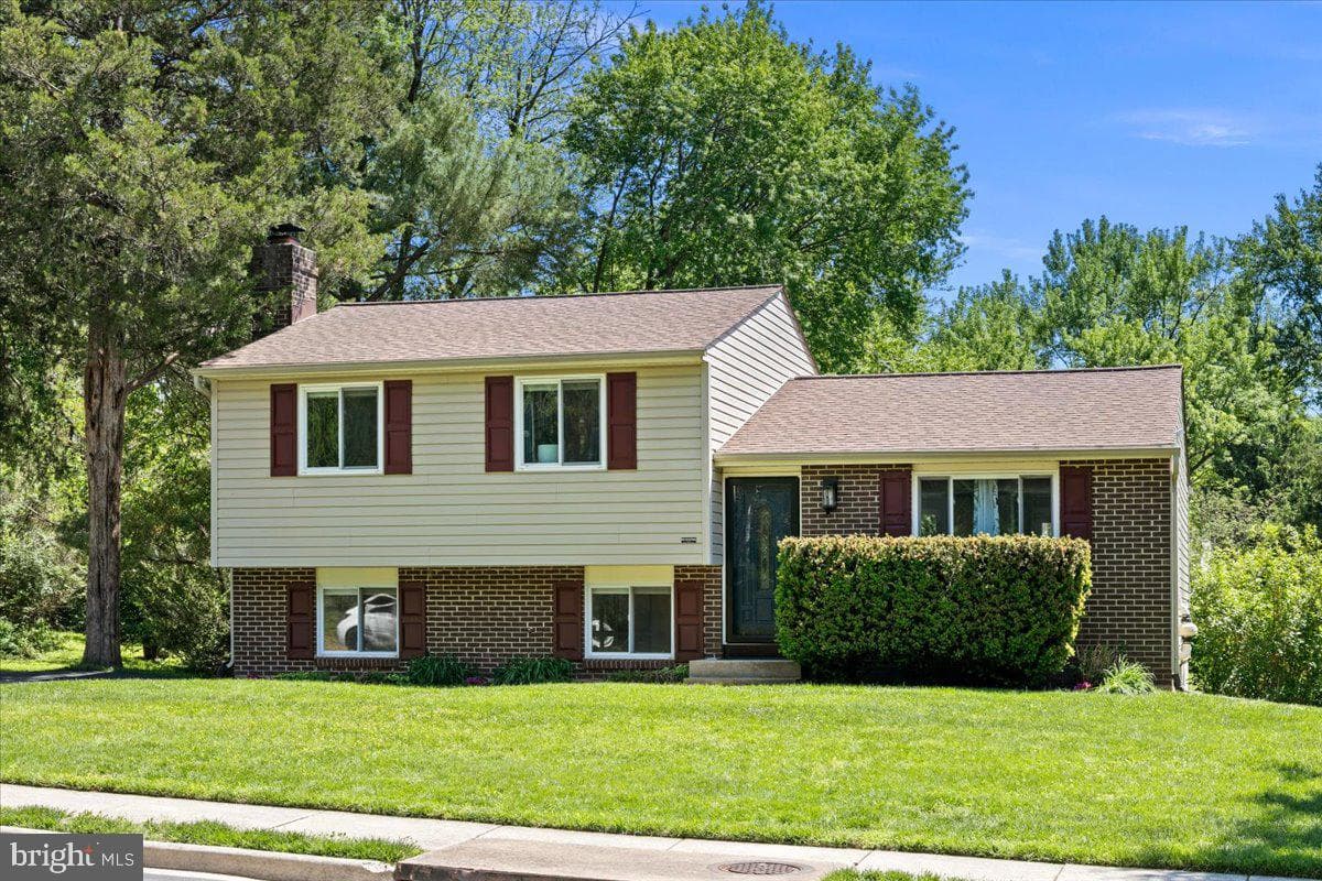 12780 Bradwell Road photo 4