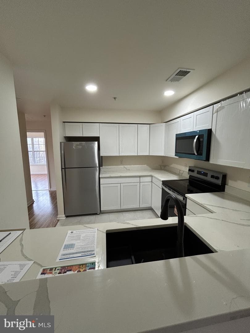 11328 Westbrook Mill Lane #303 photo 2