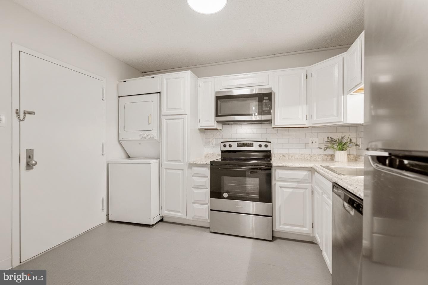 1800 Old Meadow Road #909 photo 23