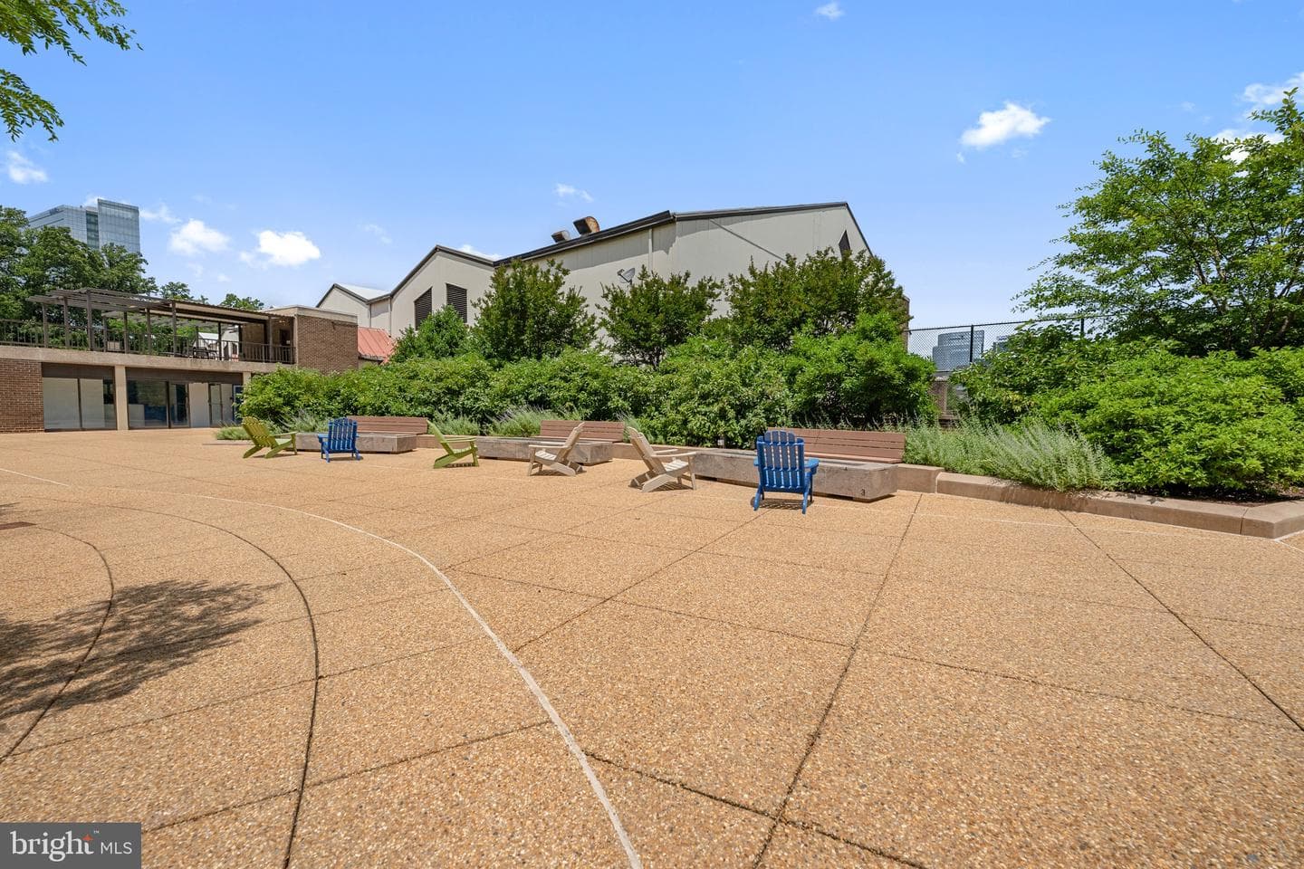 1800 Old Meadow Road #909 photo 27