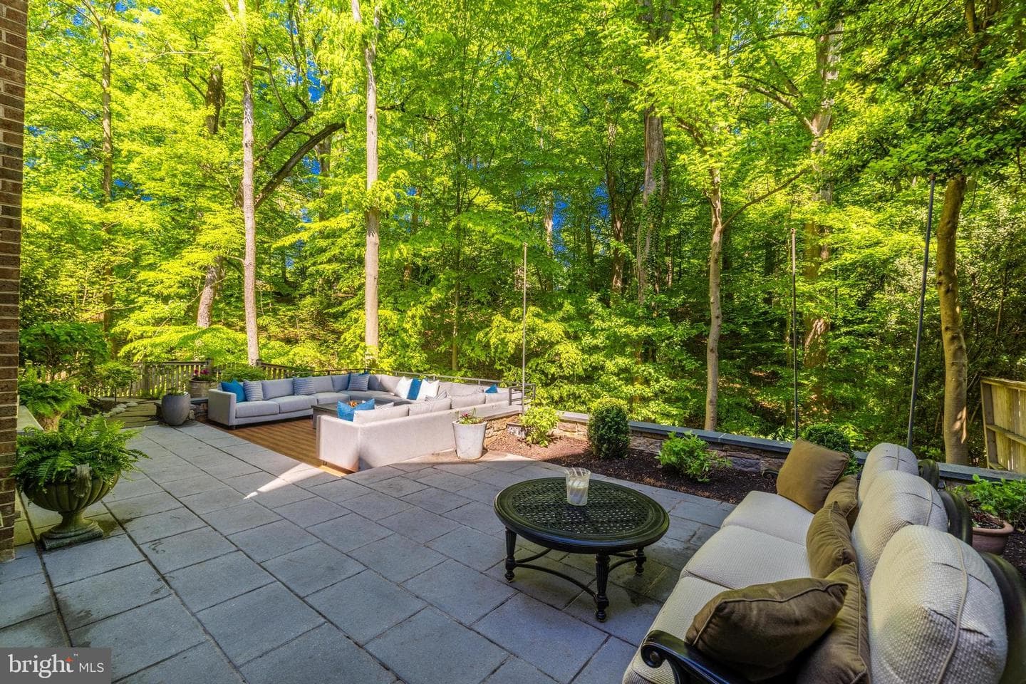 714 Belgrove Road photo 41