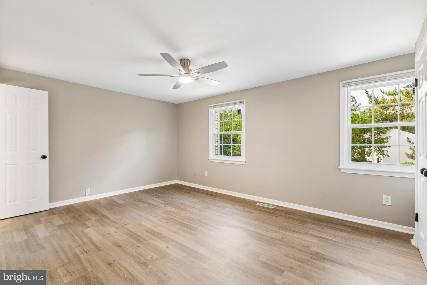 7403 Foxleigh Way photo 19