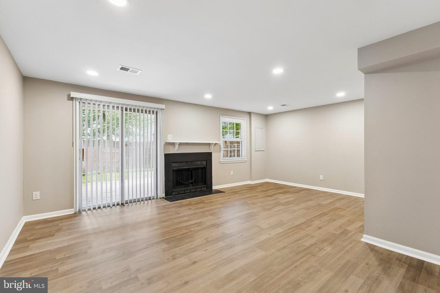 7403 Foxleigh Way photo 26