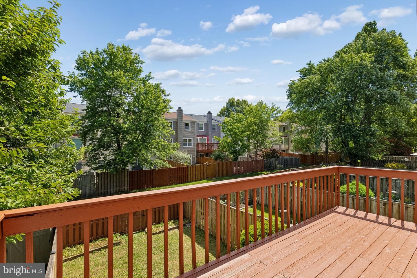 7403 Foxleigh Way photo 32