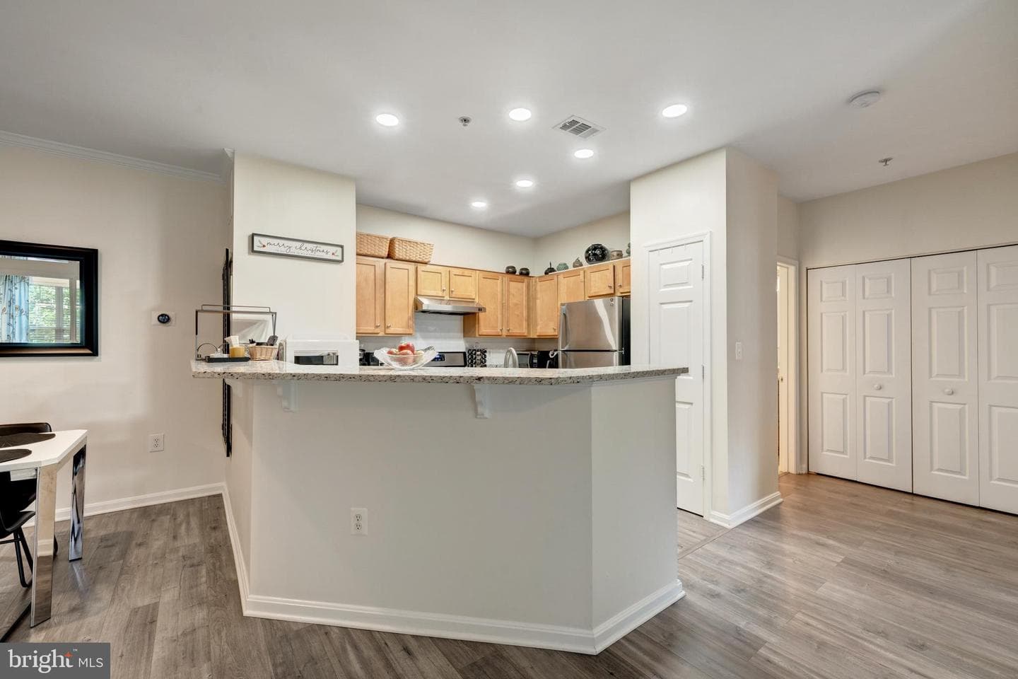5106 Travis Edward Way #l photo 10