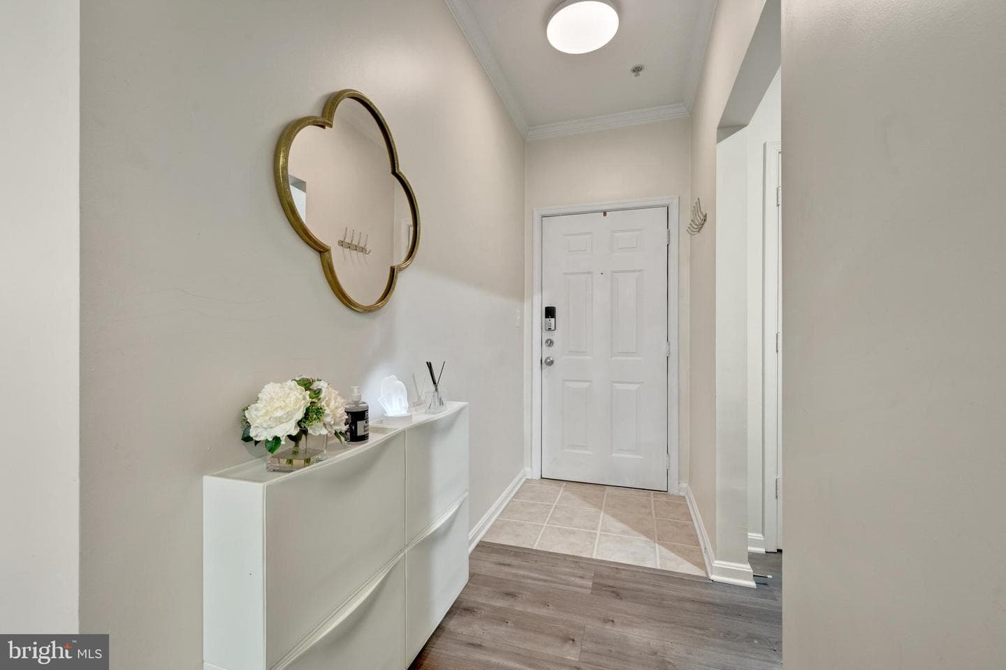 5106 Travis Edward Way #l photo 2