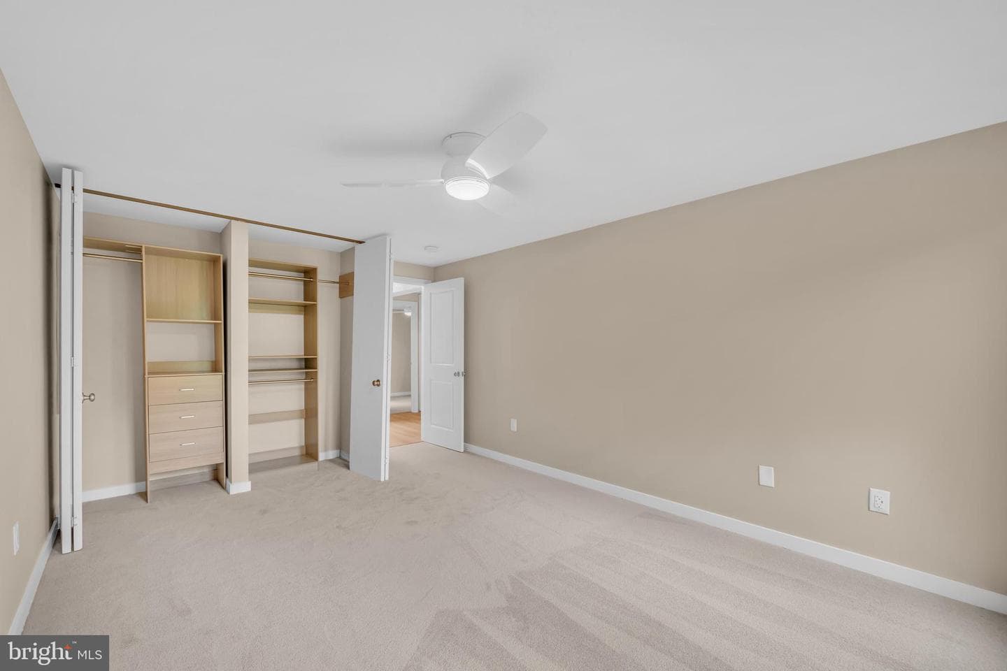 1806 N Shore Court photo 36